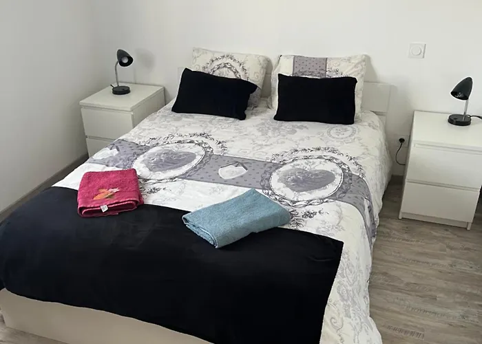 Les Pontils Casa de Férias *